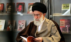 انتشار کتاب اندیشه‌های‌ اقتصادي امام‌خامنه ای