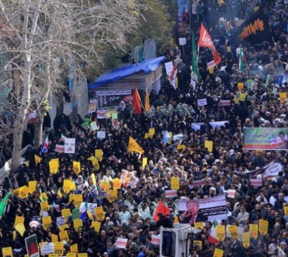 آقای ترامپ هرگز ایران را تهدید نکن/مخالفت راهپیمایان با تکرار هر نوع مذاکره با شیطان/ از این پیچ تاریخی عبور خواهیم کرد